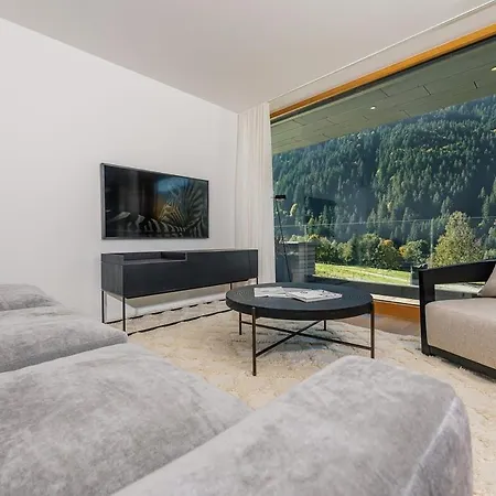 Dağ evi Luxus Skilift Fusslaeufig Bergblick & Wellness Gortipohl