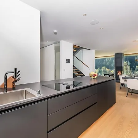 Chalet Luxus Skilift Fusslaeufig Bergblick & Wellness *