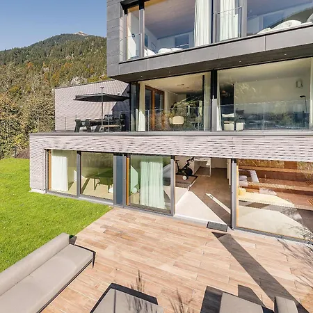 Luxus Skilift Fusslaeufig Bergblick & Wellness *