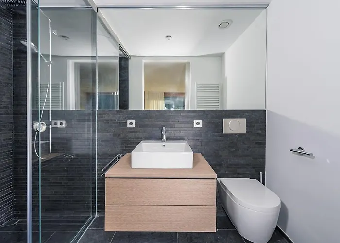 Luxus Skilift Fusslaeufig Bergblick & Wellness *